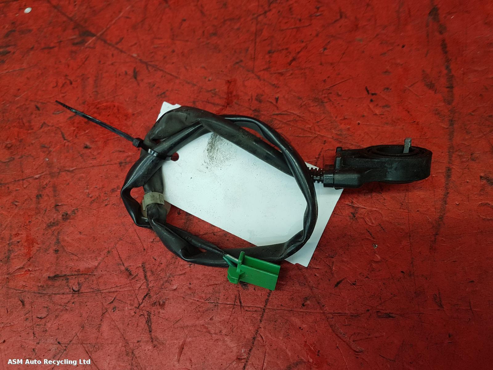 View Auto part Side Stand Switch Honda Ww 2014