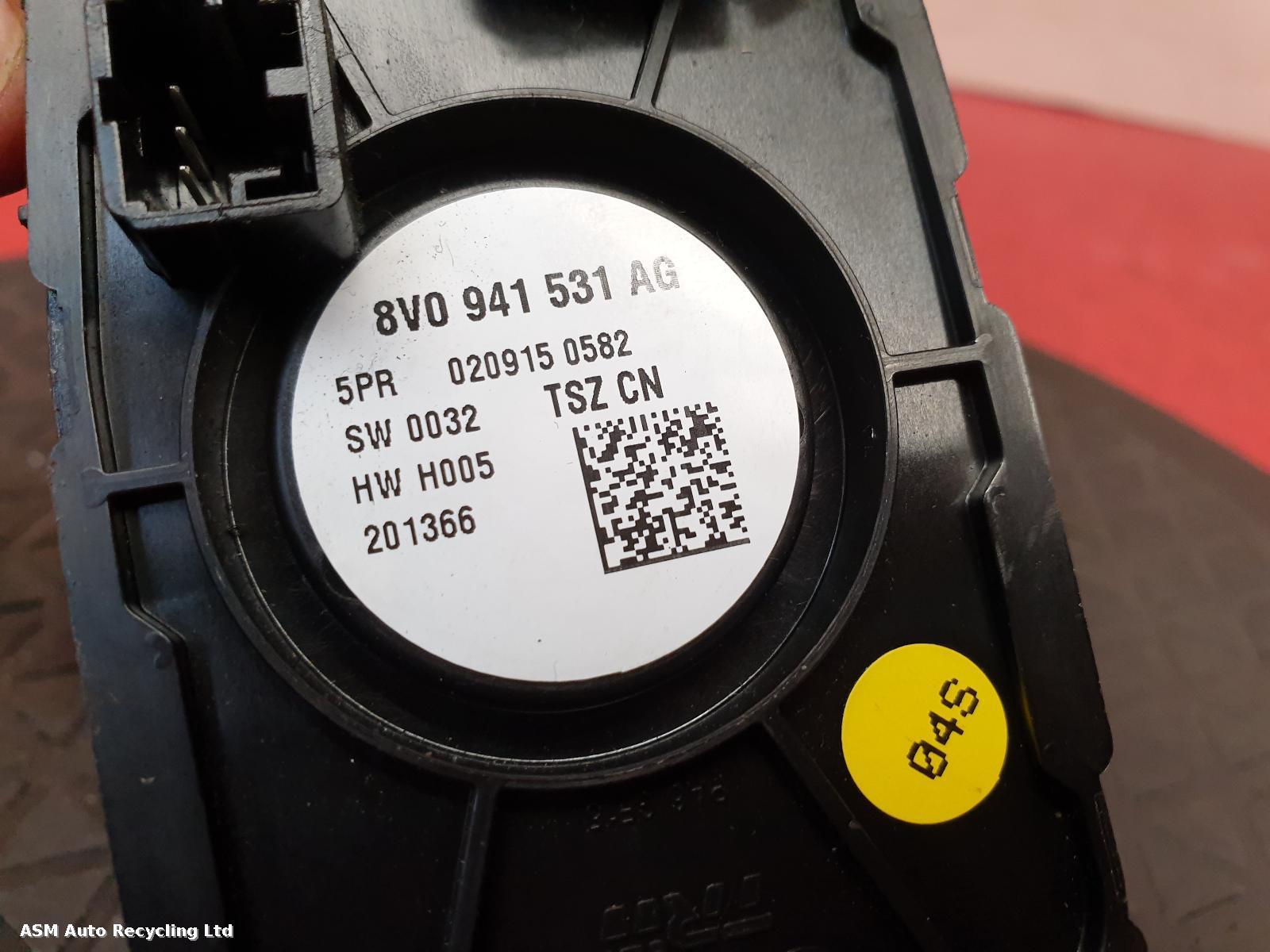 View Auto part Headlight Switch Audi A3 2016