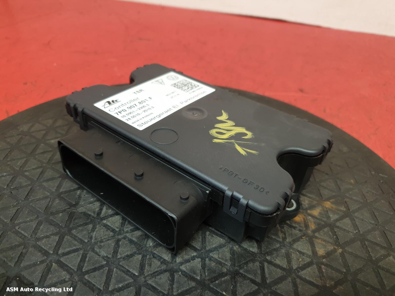 View Auto part ECU Porsche Cayenne 2016