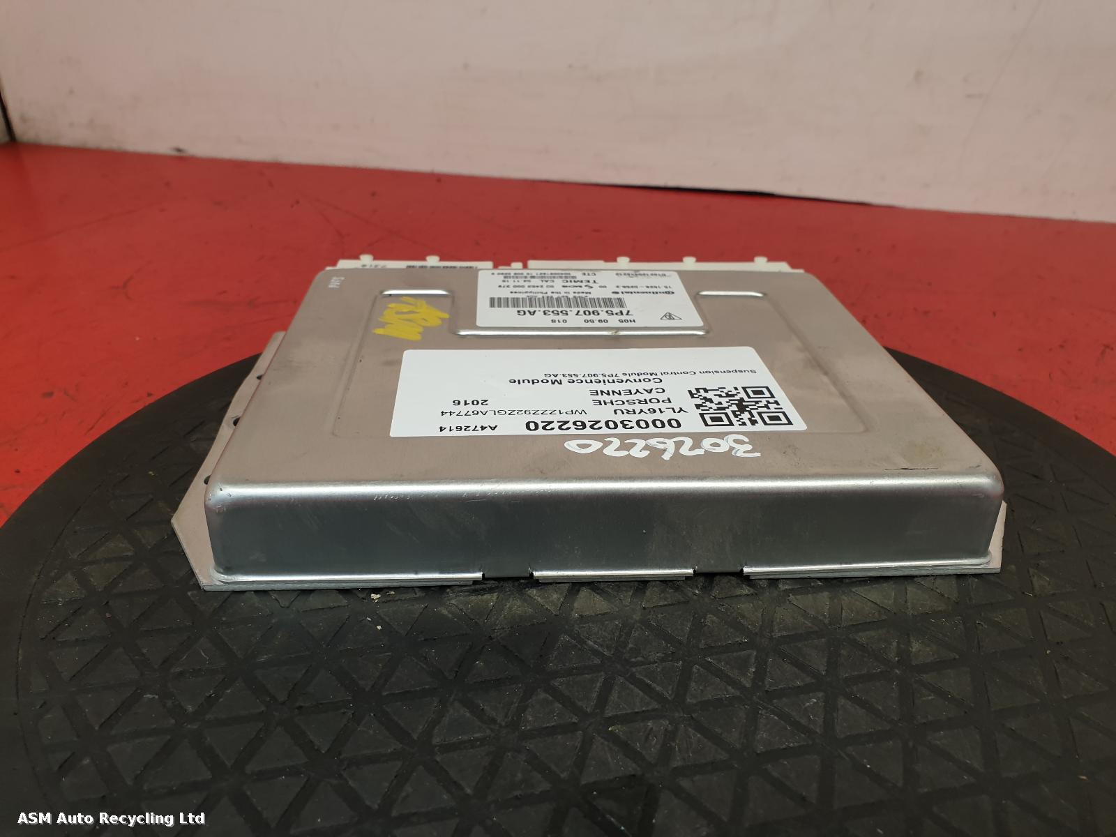 View Auto part ECU Porsche Cayenne 2016