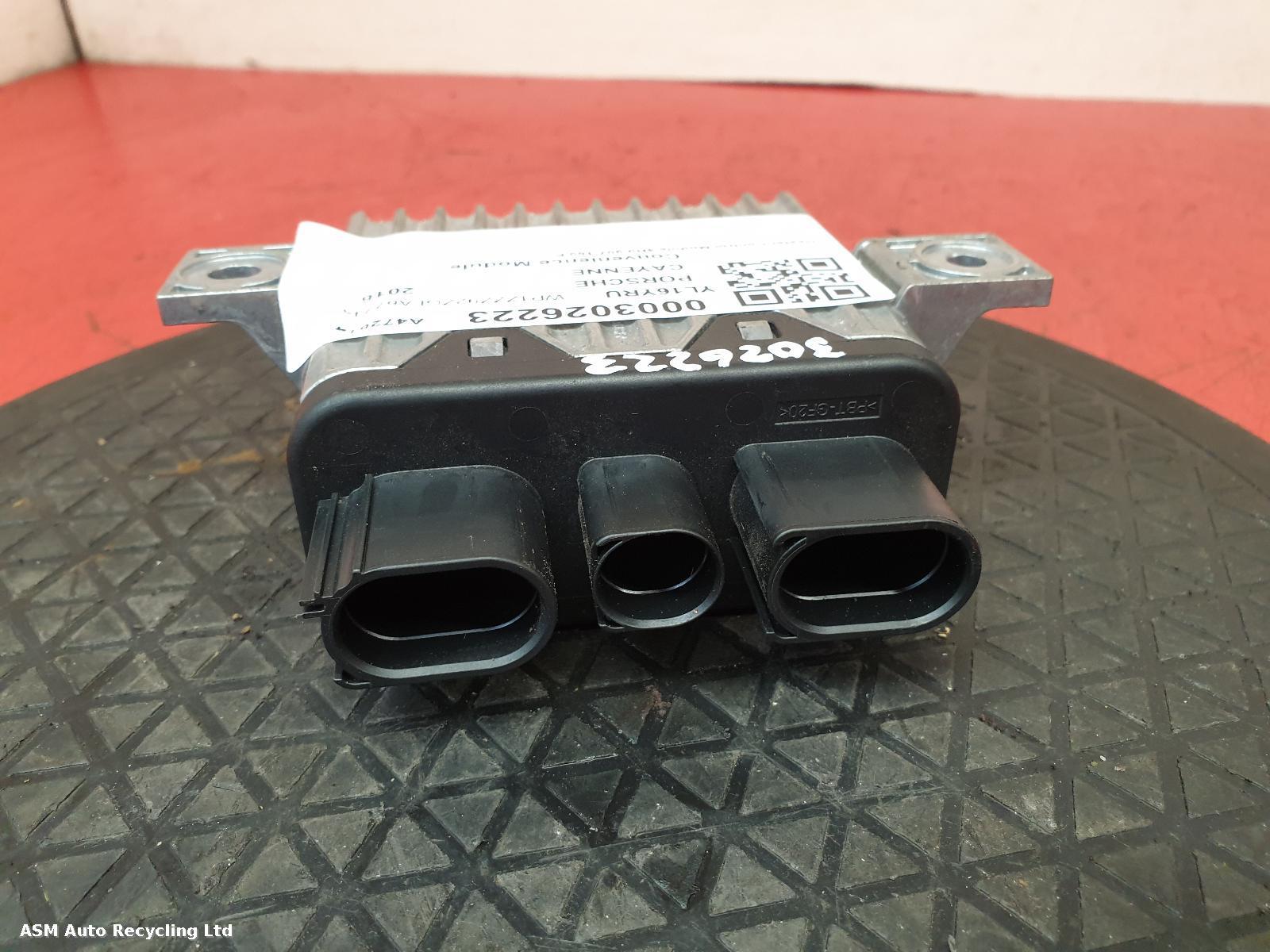 View Auto part ECU Porsche Cayenne 2016