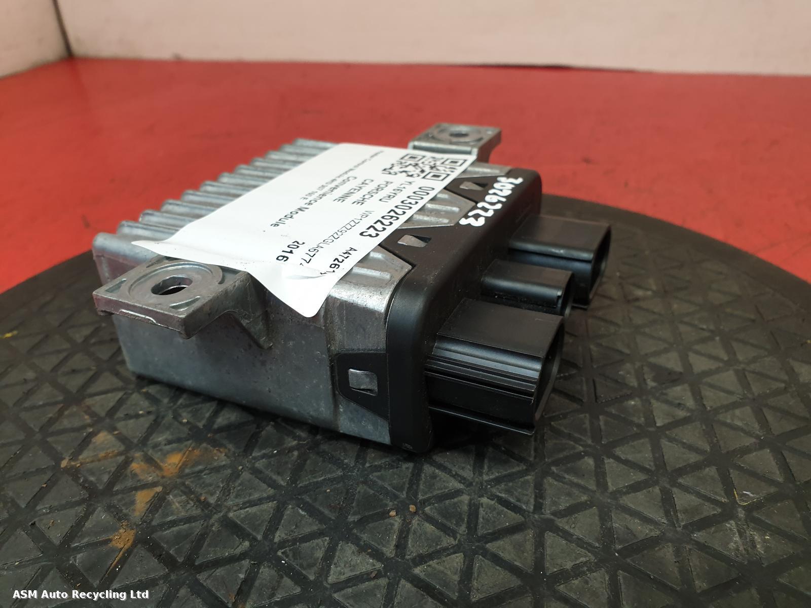 View Auto part ECU Porsche Cayenne 2016