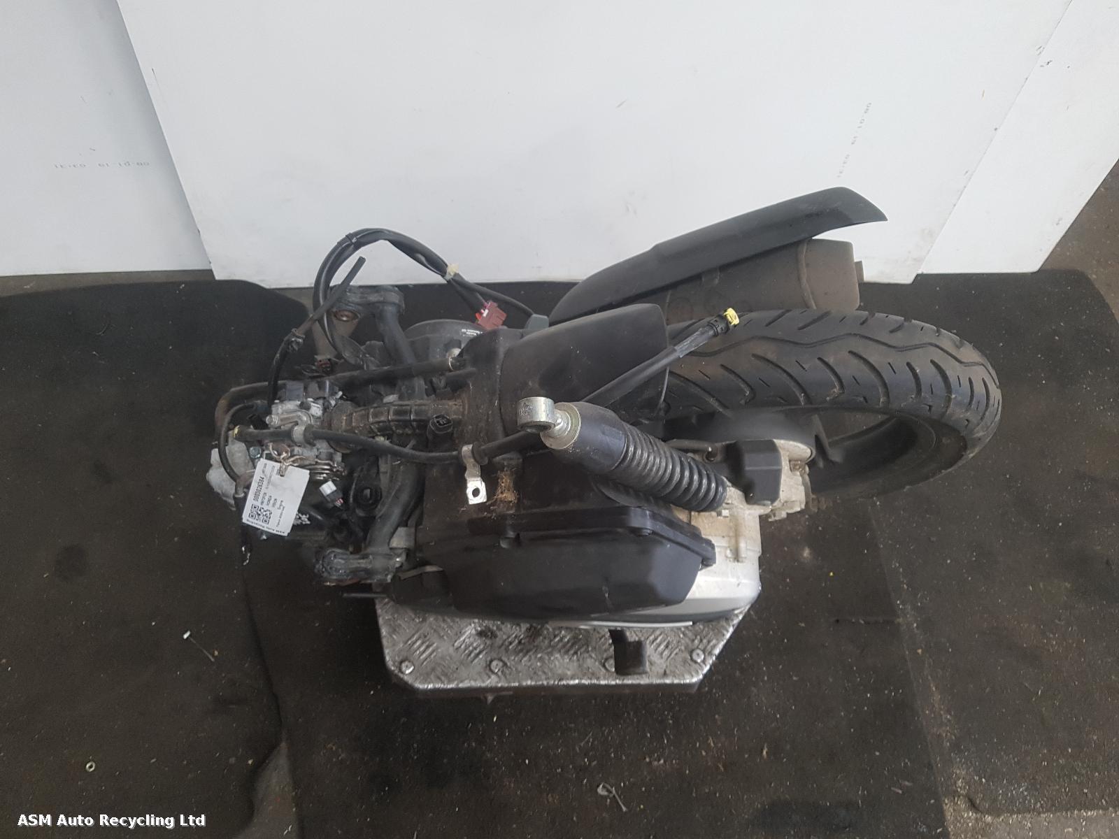 View Auto part Engine Honda Vision 2022
