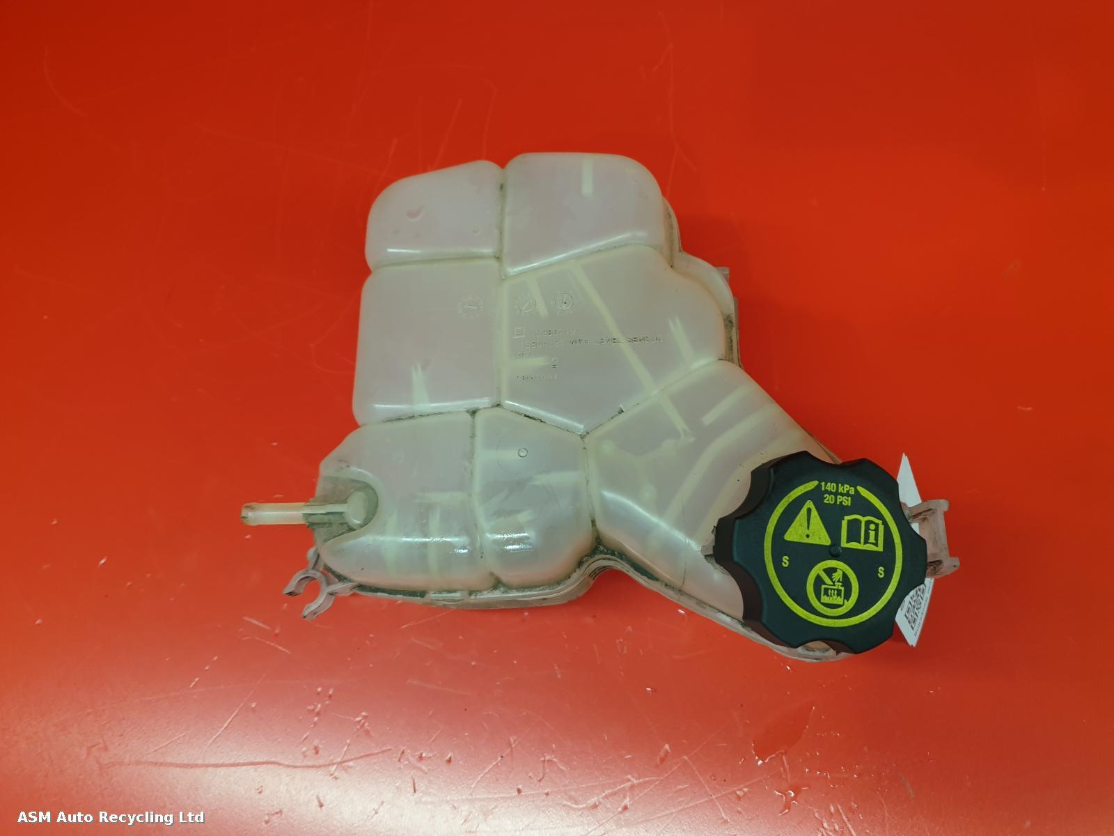 View Auto part Overflow Bottle Vauxhall Zafira 2015