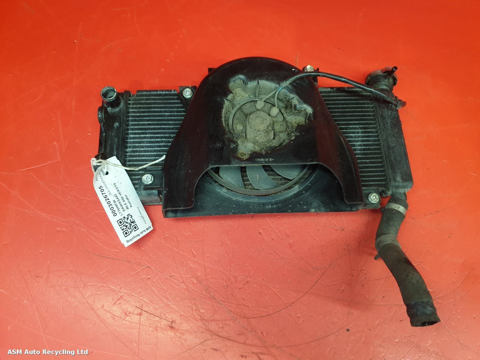 View Auto part Radiator Kawasaki Kle 650 Versys 2020