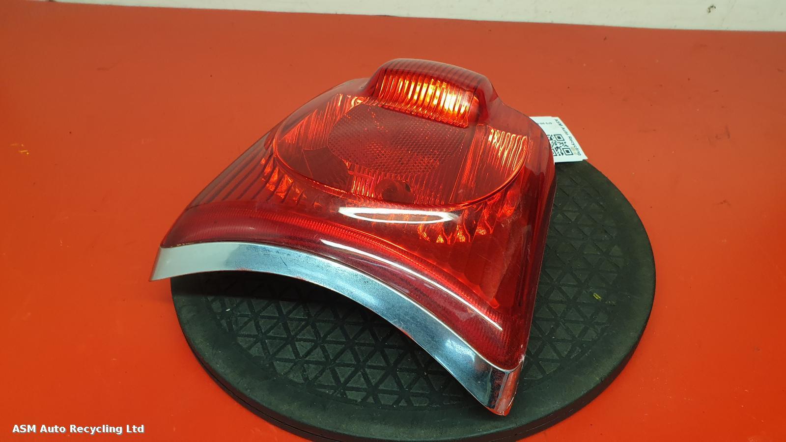 View Auto part Taillight Piaggio Gts 300 Super 2018