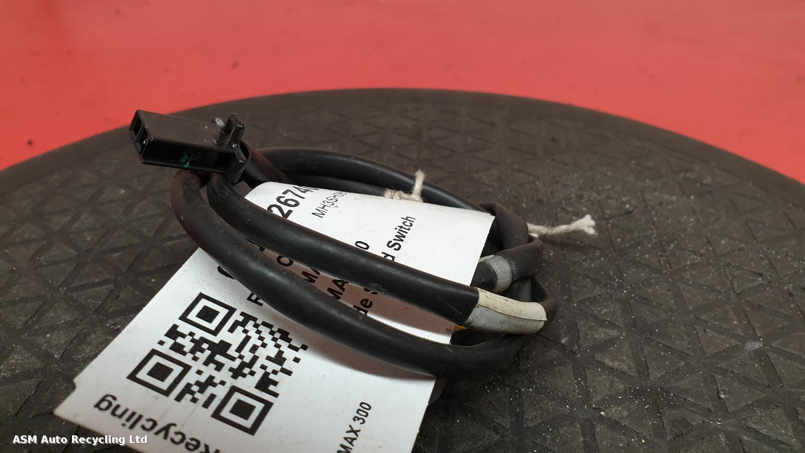 View Auto part Side Stand Switch Yamaha X-max 300 2017