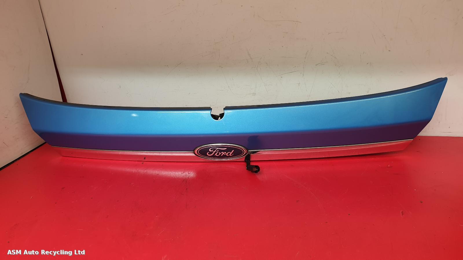 View Auto part Tailgate Handle Ford Fiesta 2010