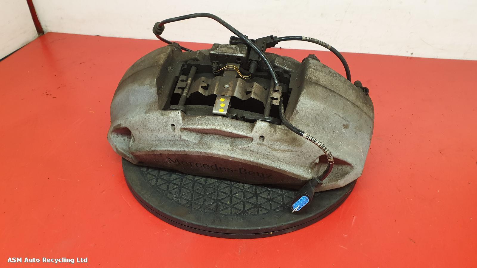 View Auto part Caliper Mercedes E Class 2018