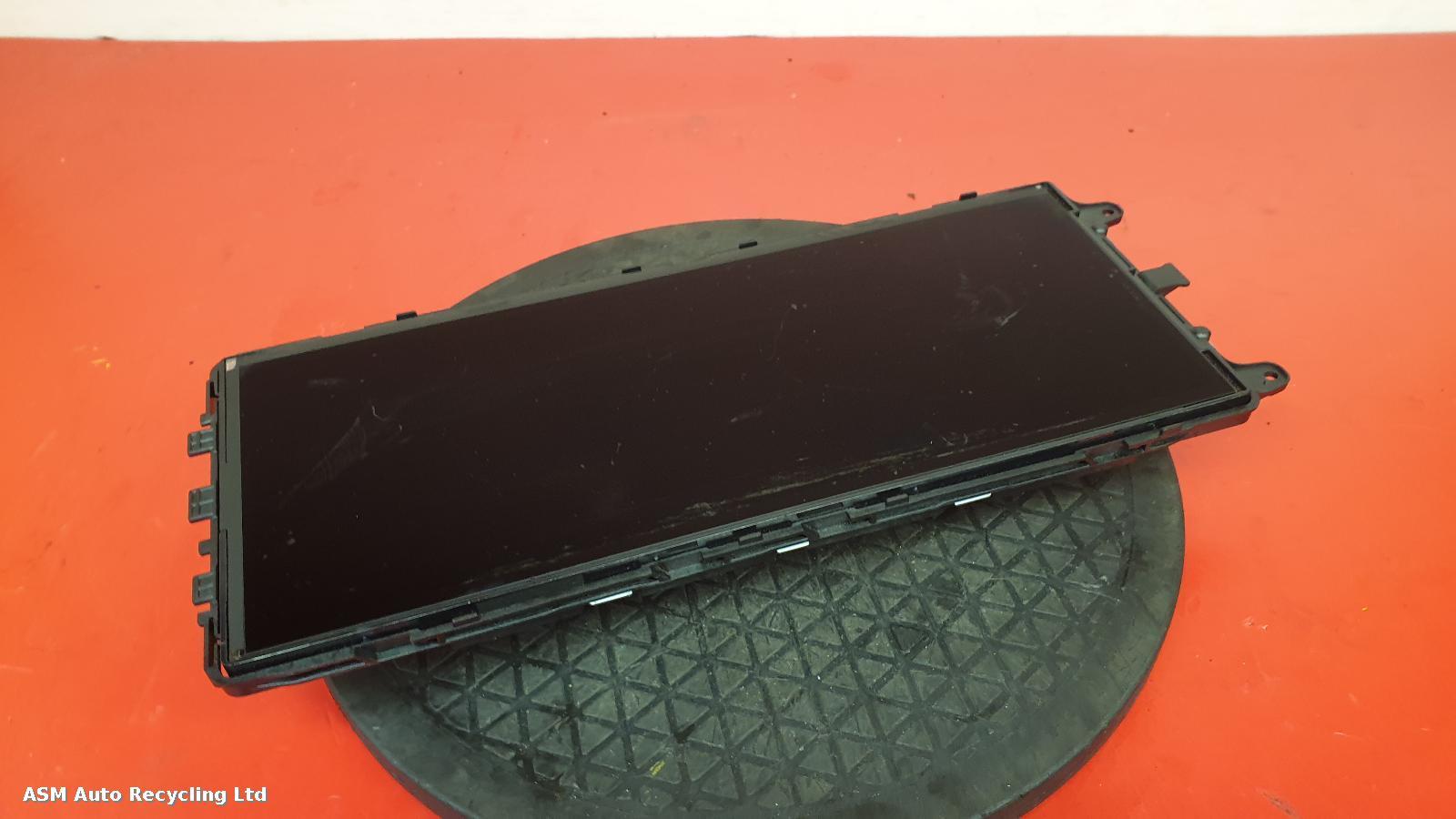 View Auto part Radio Display Mercedes E Class 2018