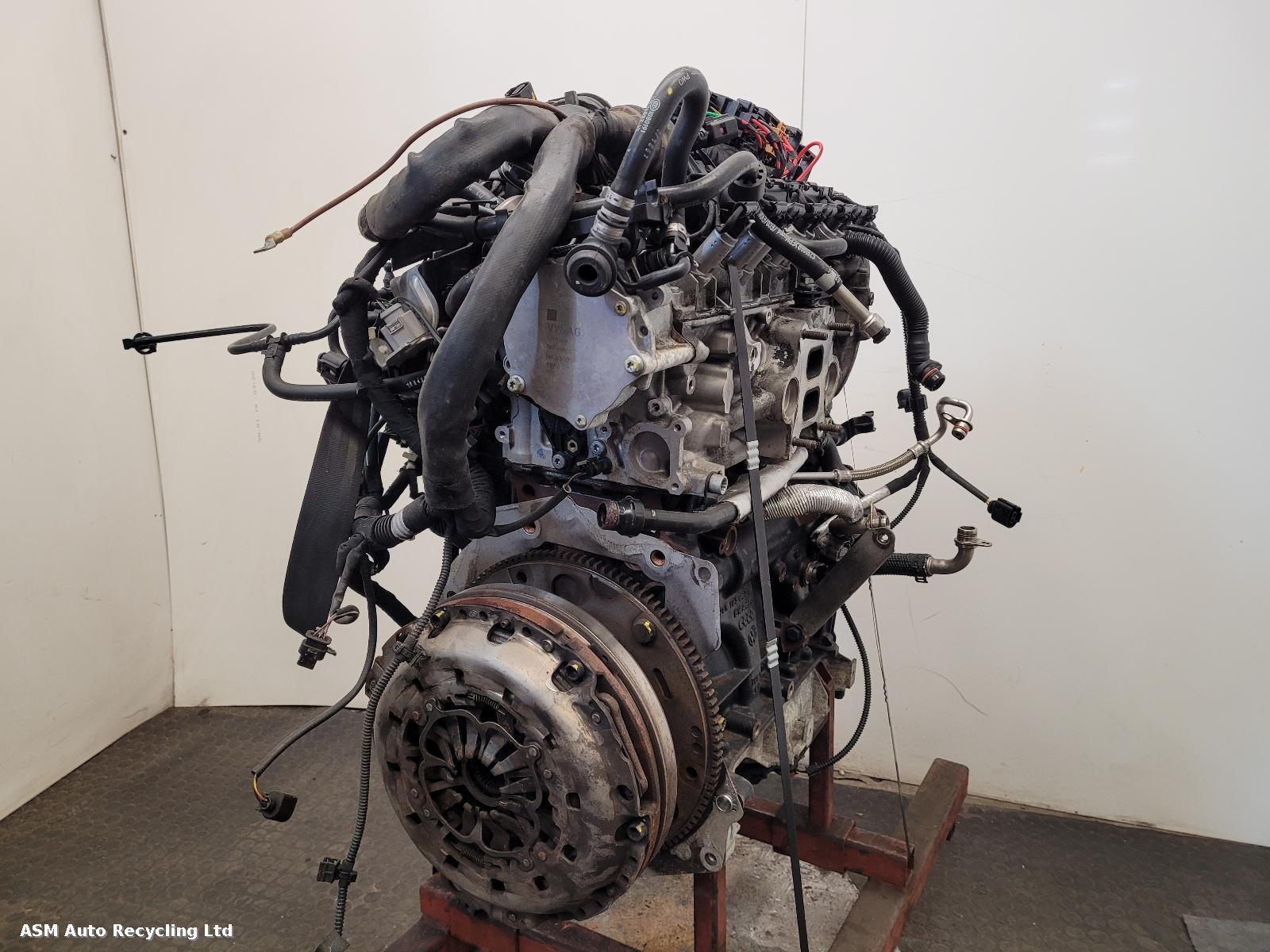 View Auto part Engine Audi A4 2014