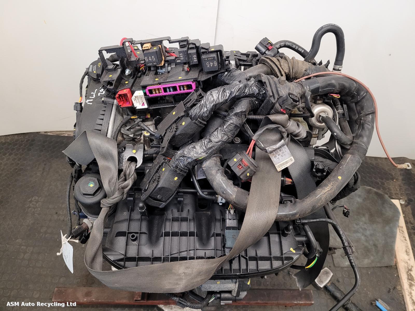 View Auto part Engine Audi A4 2014