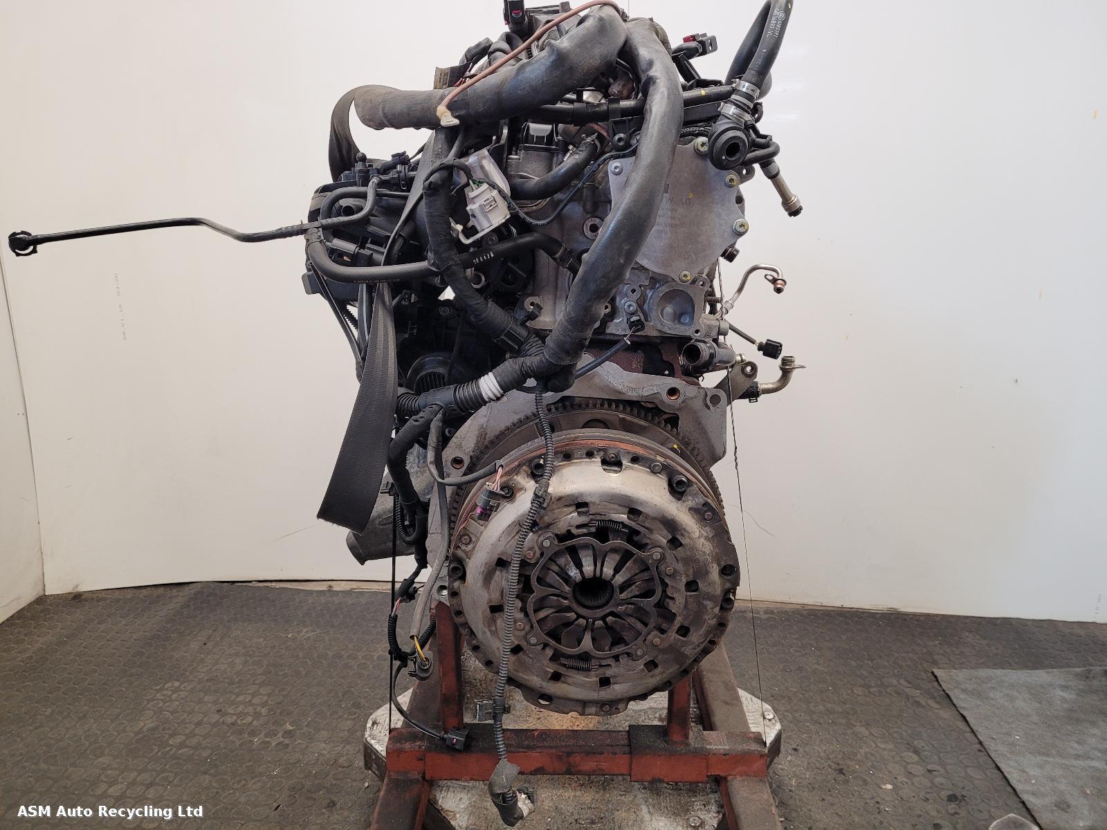 View Auto part Engine Audi A4 2014