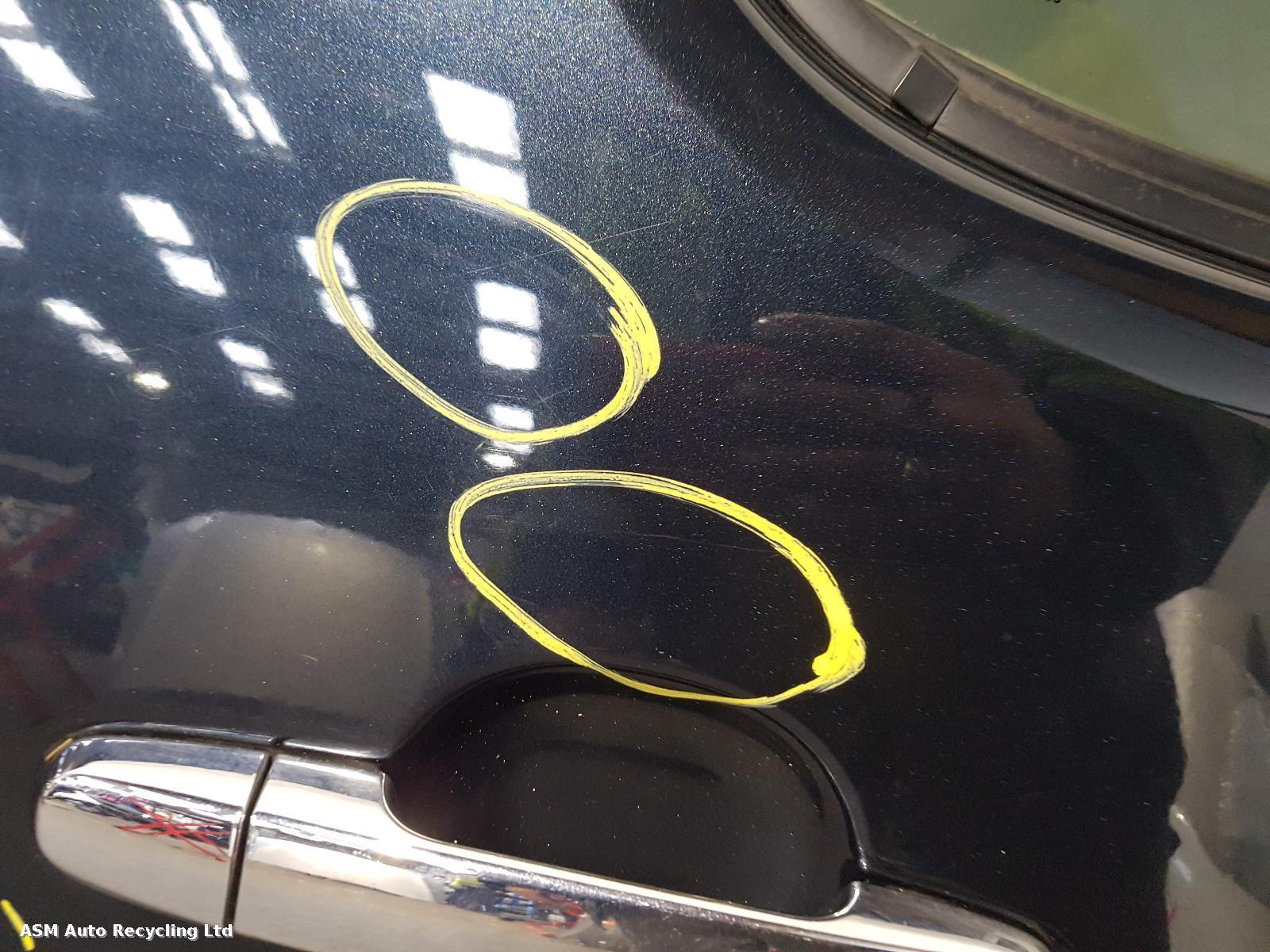 View Auto part R Rear Door Toyota Hilux 2012