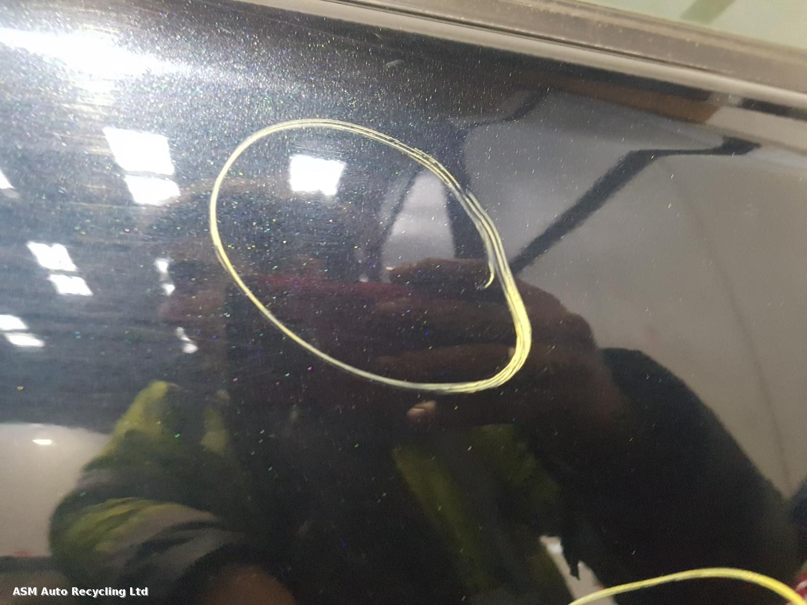 View Auto part R Rear Door Toyota Hilux 2012