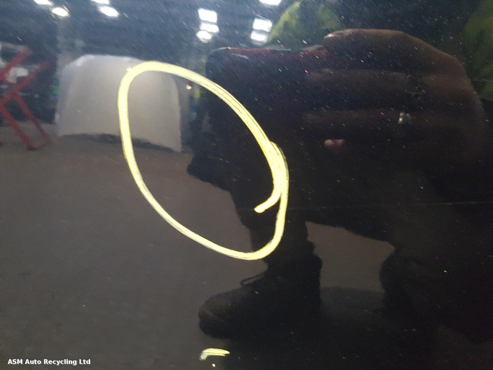 View Auto part R Rear Door Toyota Hilux 2012