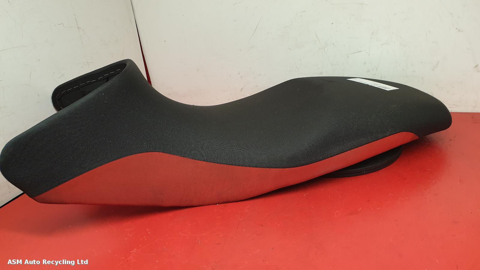 View Auto part Front Seat Bmw G650 2012