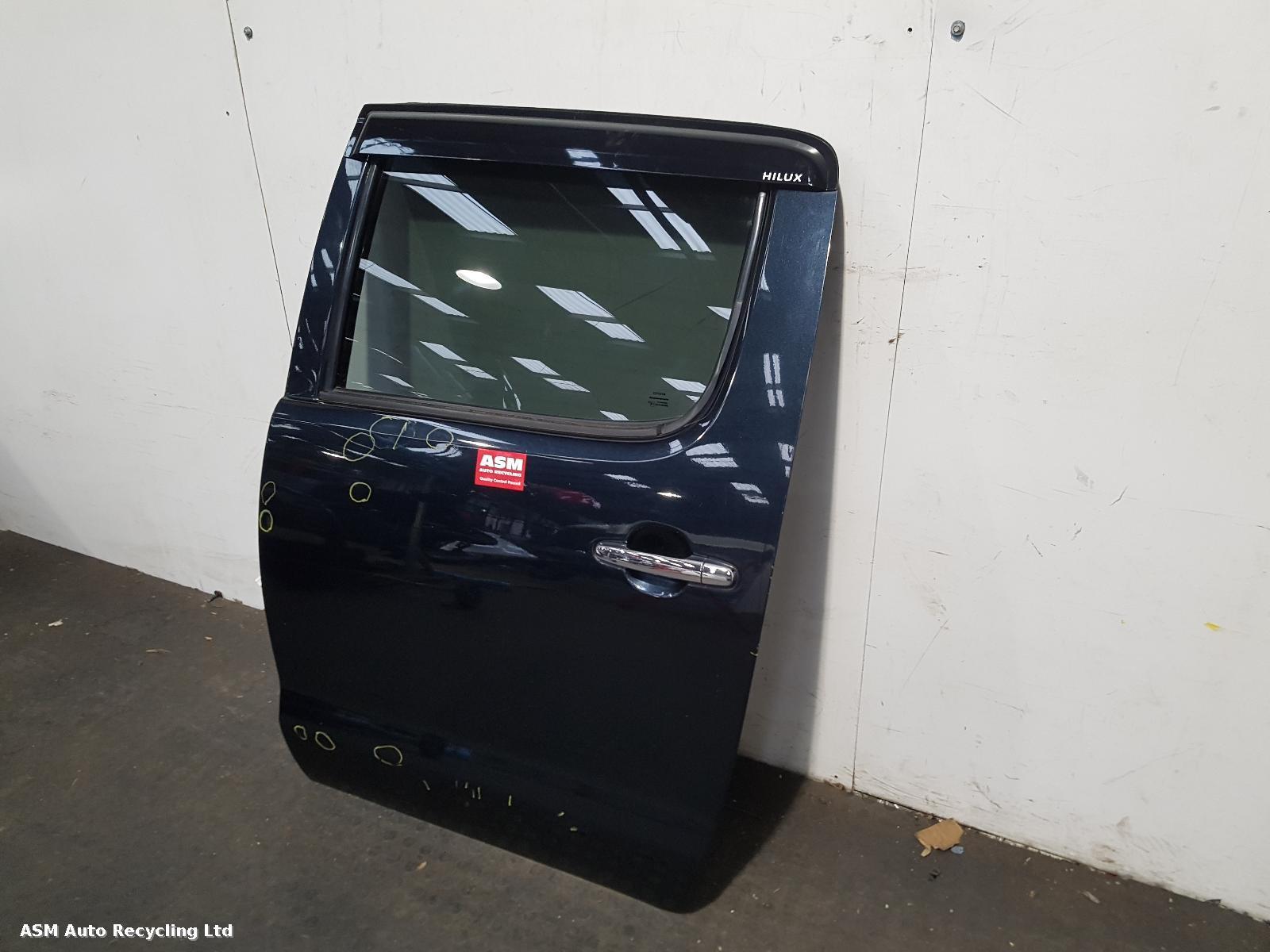 View Auto part L Rear Door Toyota Hilux 2012