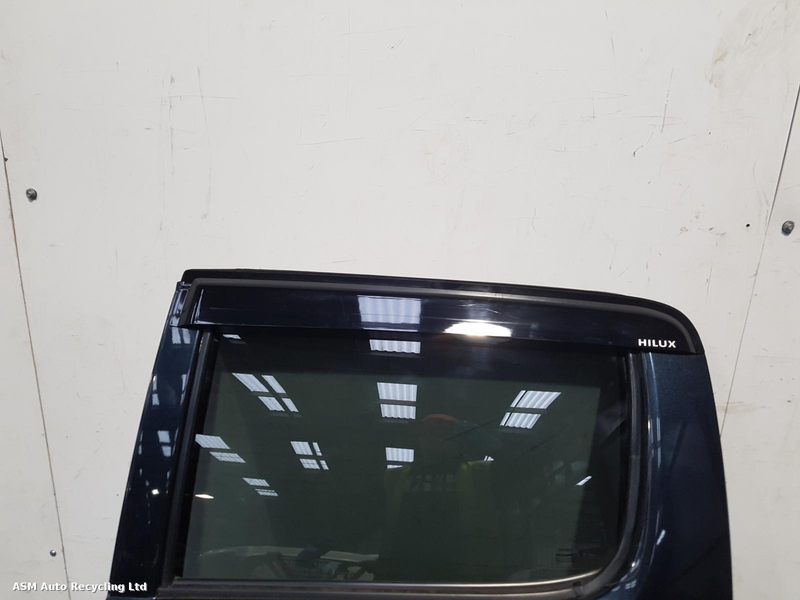 View Auto part L Rear Door Toyota Hilux 2012