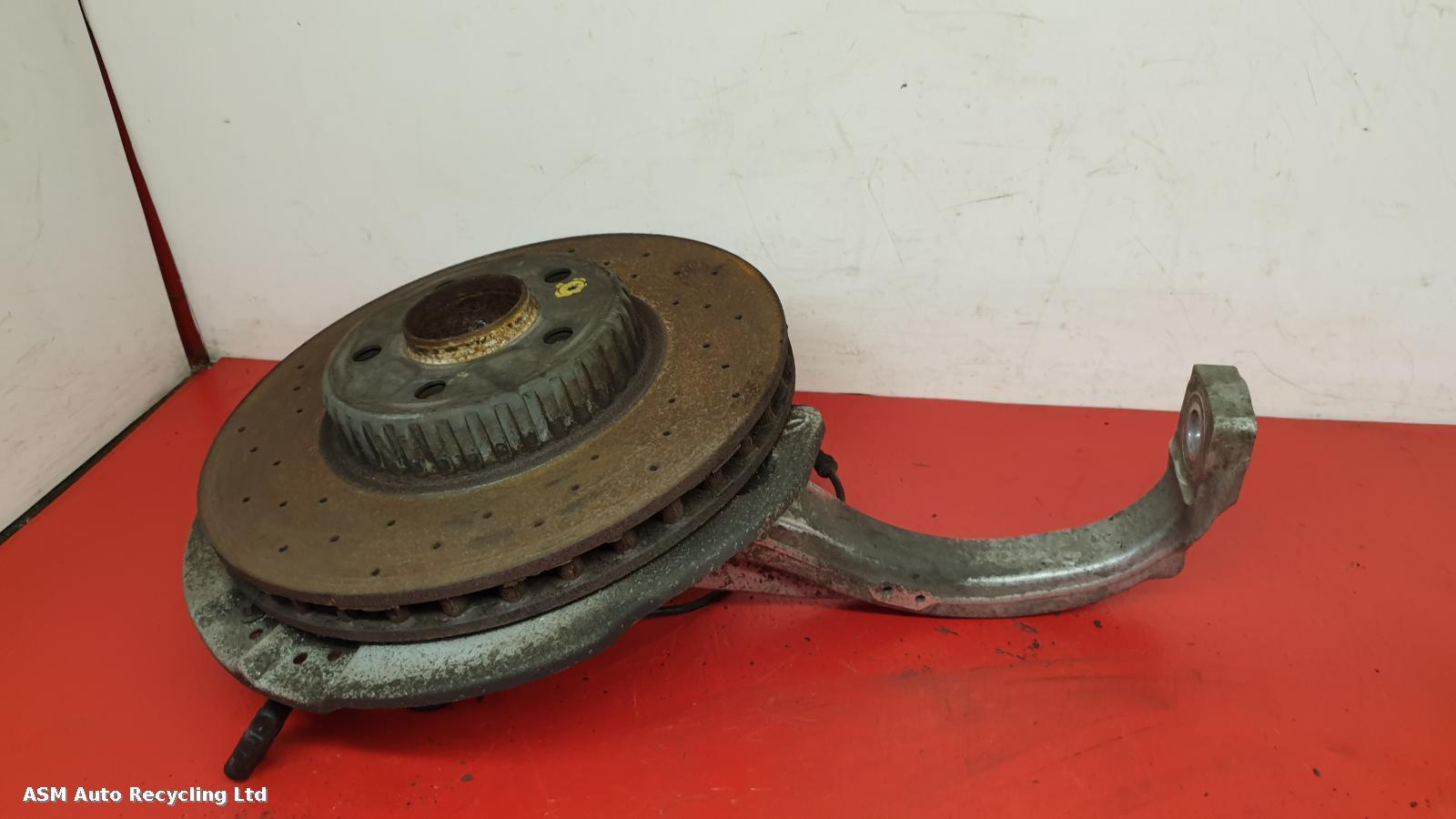 View Auto part RF Hub/Stub Axle Assembly Mercedes C Class 2018