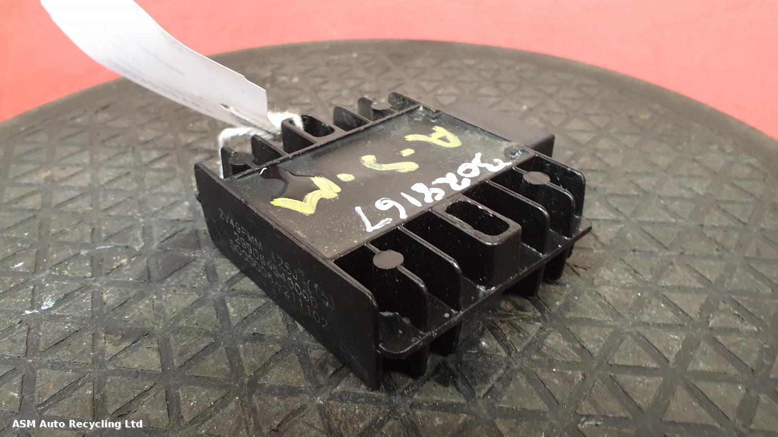 View Auto part Regulator/Rectifier Benelli Bn 125 2023