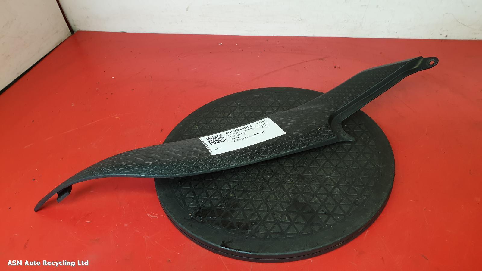 View Auto part Side Panel Right Kawasaki Er 6f 2010