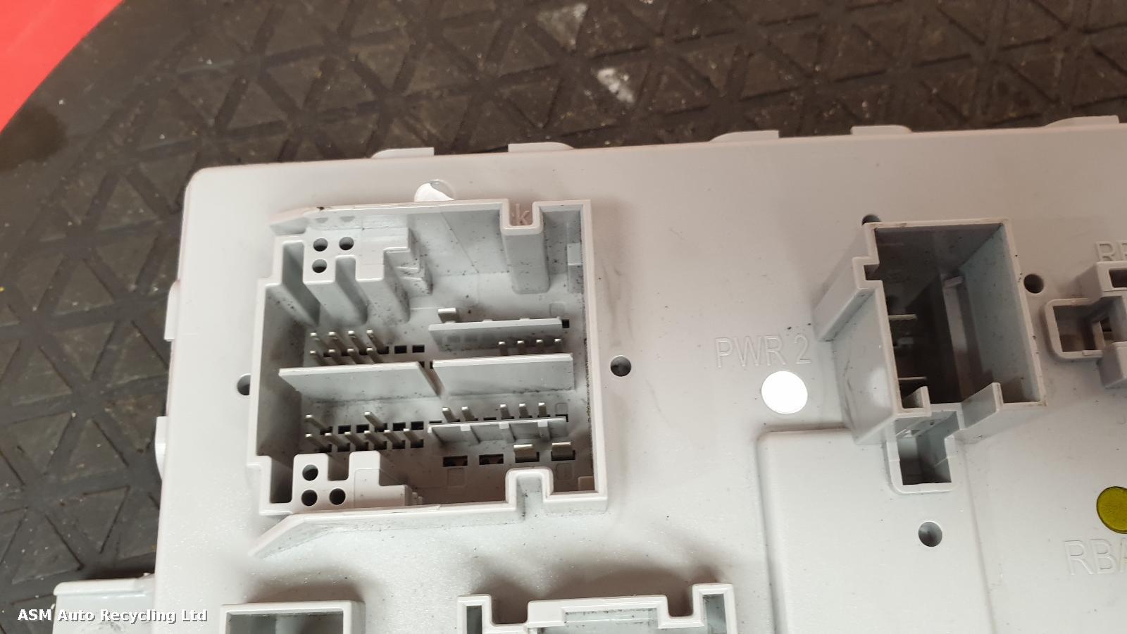 View Auto part ECU Mercedes C Class 2018