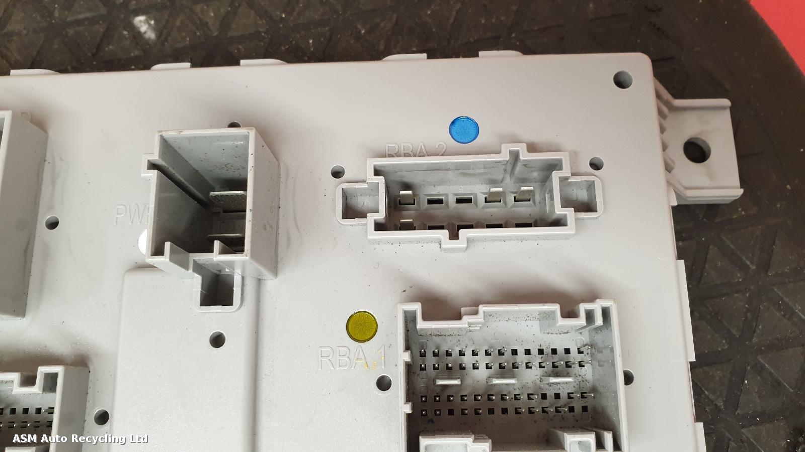 View Auto part ECU Mercedes C Class 2018