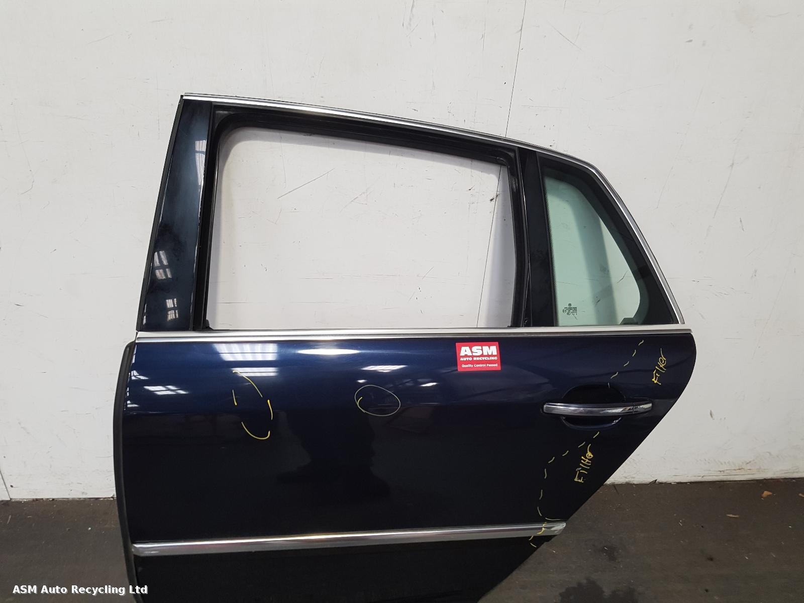View Auto part L Rear Door Volkswagen Phaeton 2009