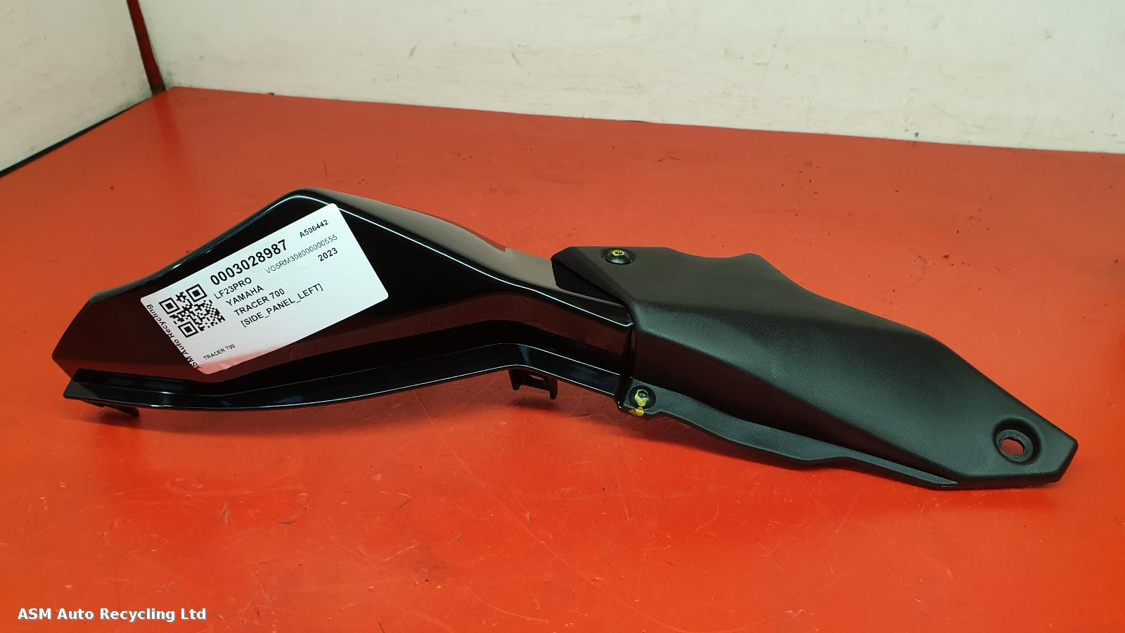 View Auto part Side Panel Left Yamaha Tracer 700 2023