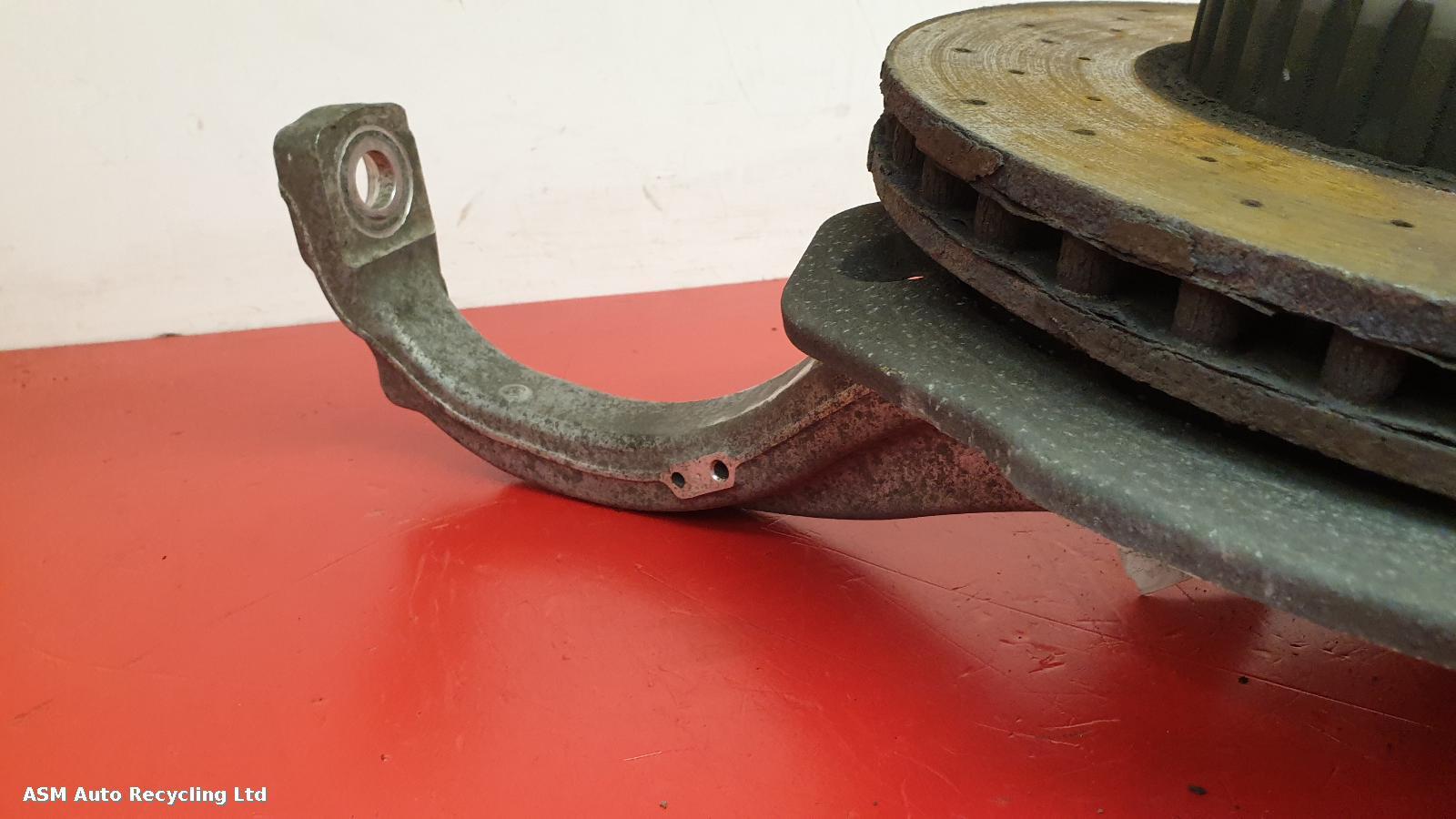 View Auto part LF Hub/Stub Axle Assembly Mercedes C Class 2016