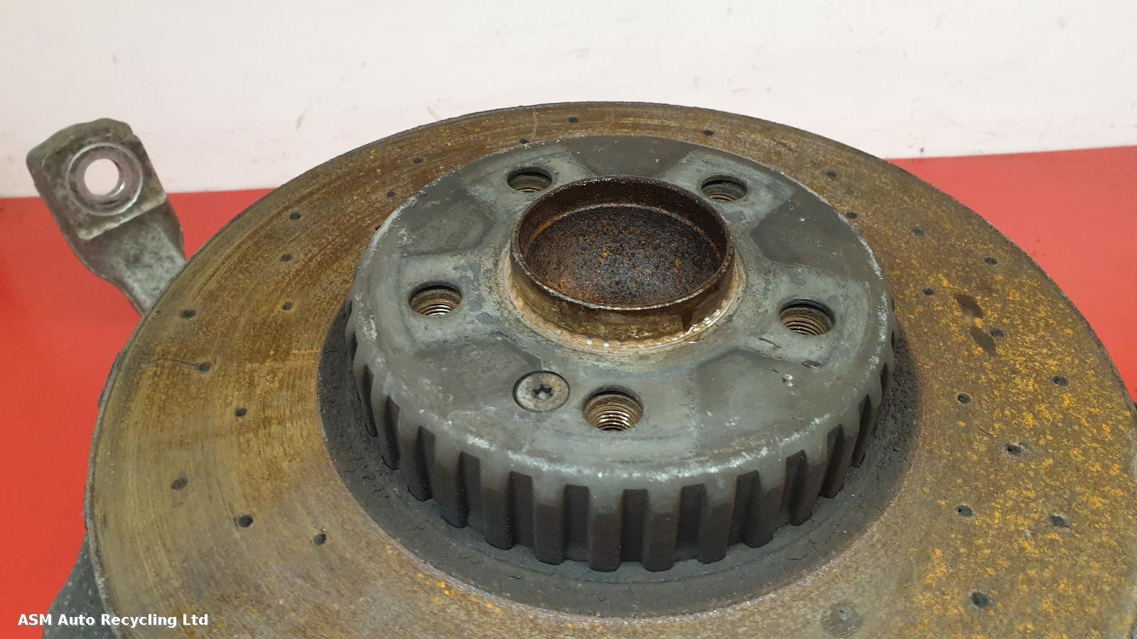 View Auto part LF Hub/Stub Axle Assembly Mercedes C Class 2016