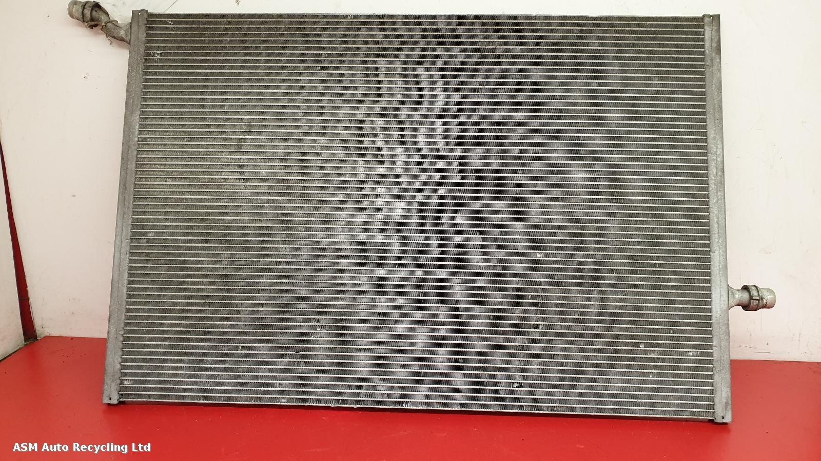View Auto part Radiator Mercedes C Class 2016