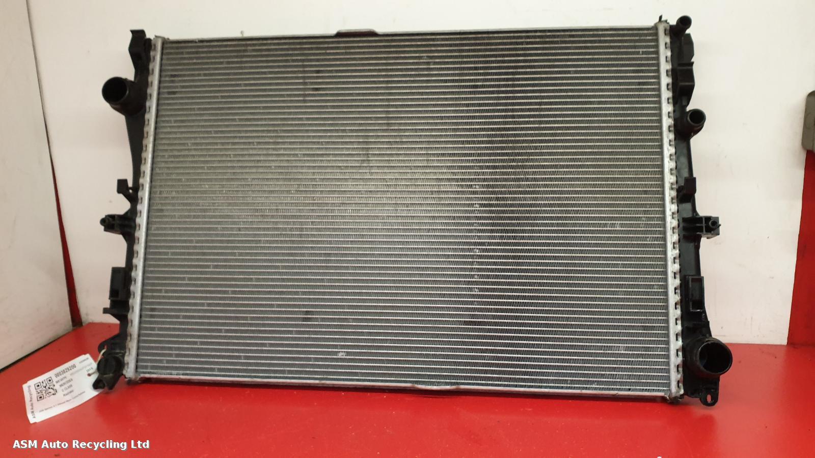View Auto part Radiator Mercedes C Class 2016