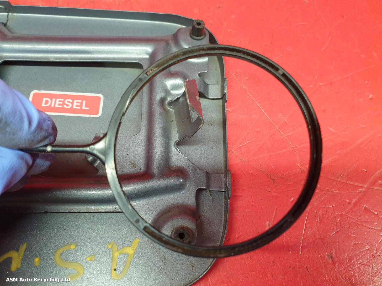 View Auto part Fuel Filler Flap Nissan Qashqai 2008