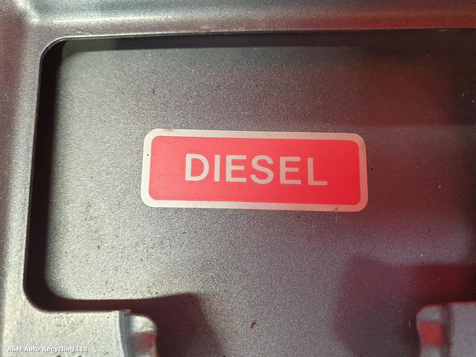 View Auto part Fuel Filler Flap Nissan Qashqai 2008