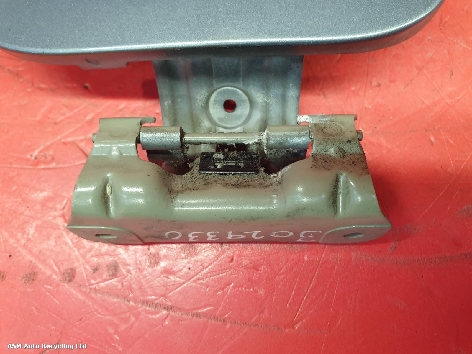 View Auto part Fuel Filler Flap Nissan Qashqai 2008