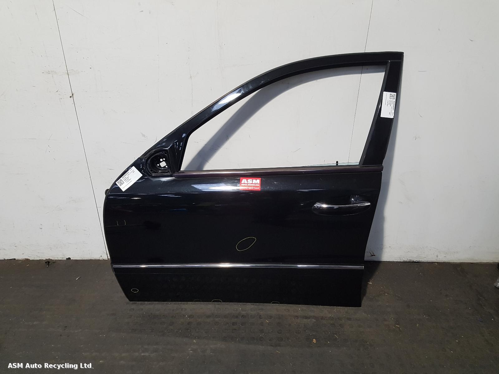 View Auto part L Front Door Mercedes E Class 2007