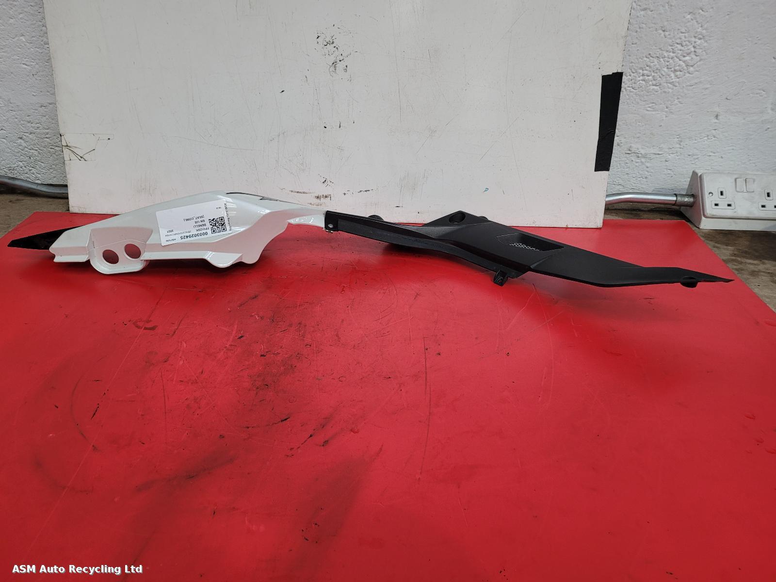 View Auto part Seat Cowl Benelli Bn 125 2021