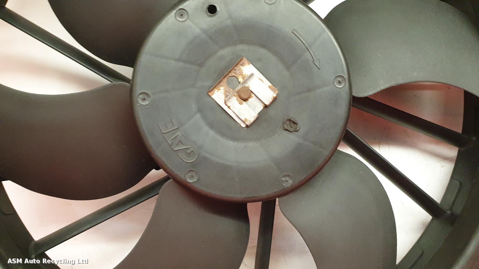 View Auto part Engine Cooling Motor Renault Kangoo 2016