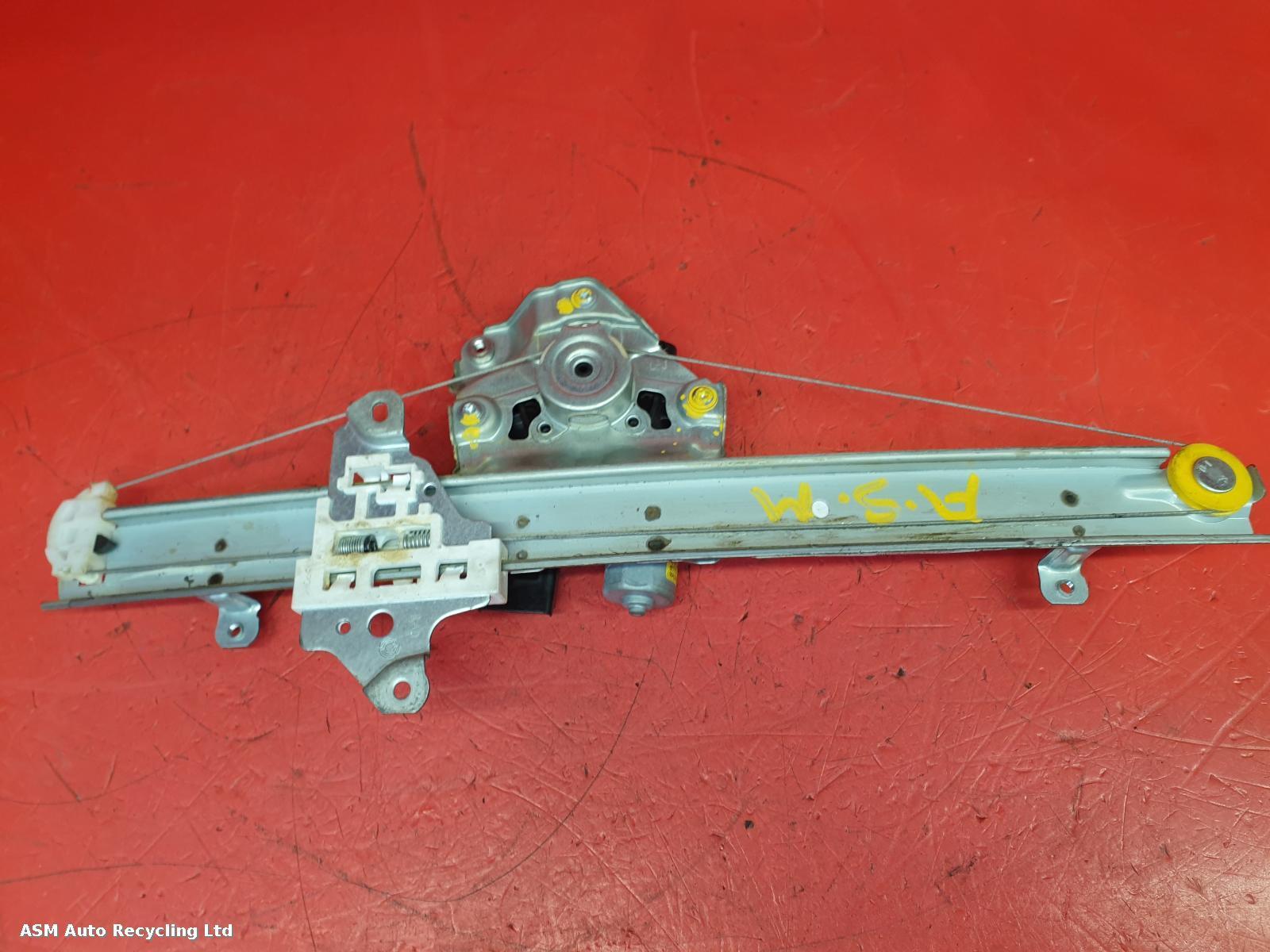 View Auto part LF Window Regulator Nissan Juke 2020