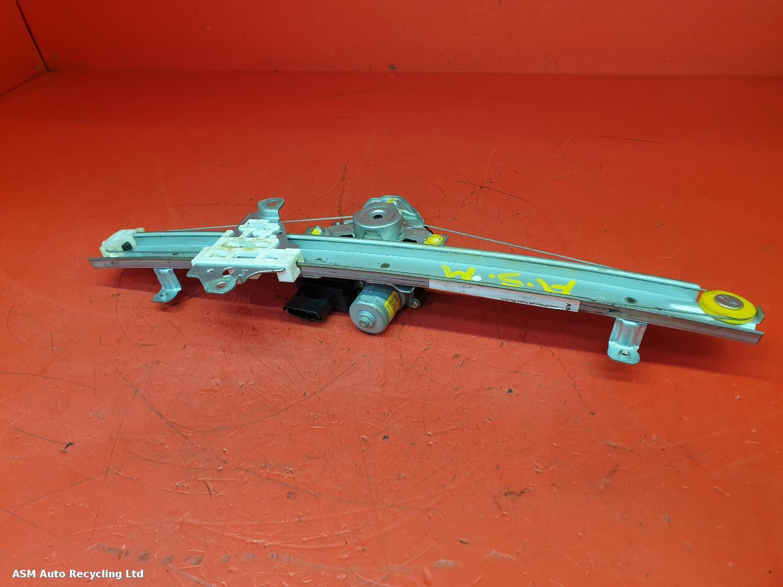 View Auto part LF Window Regulator Nissan Juke 2020