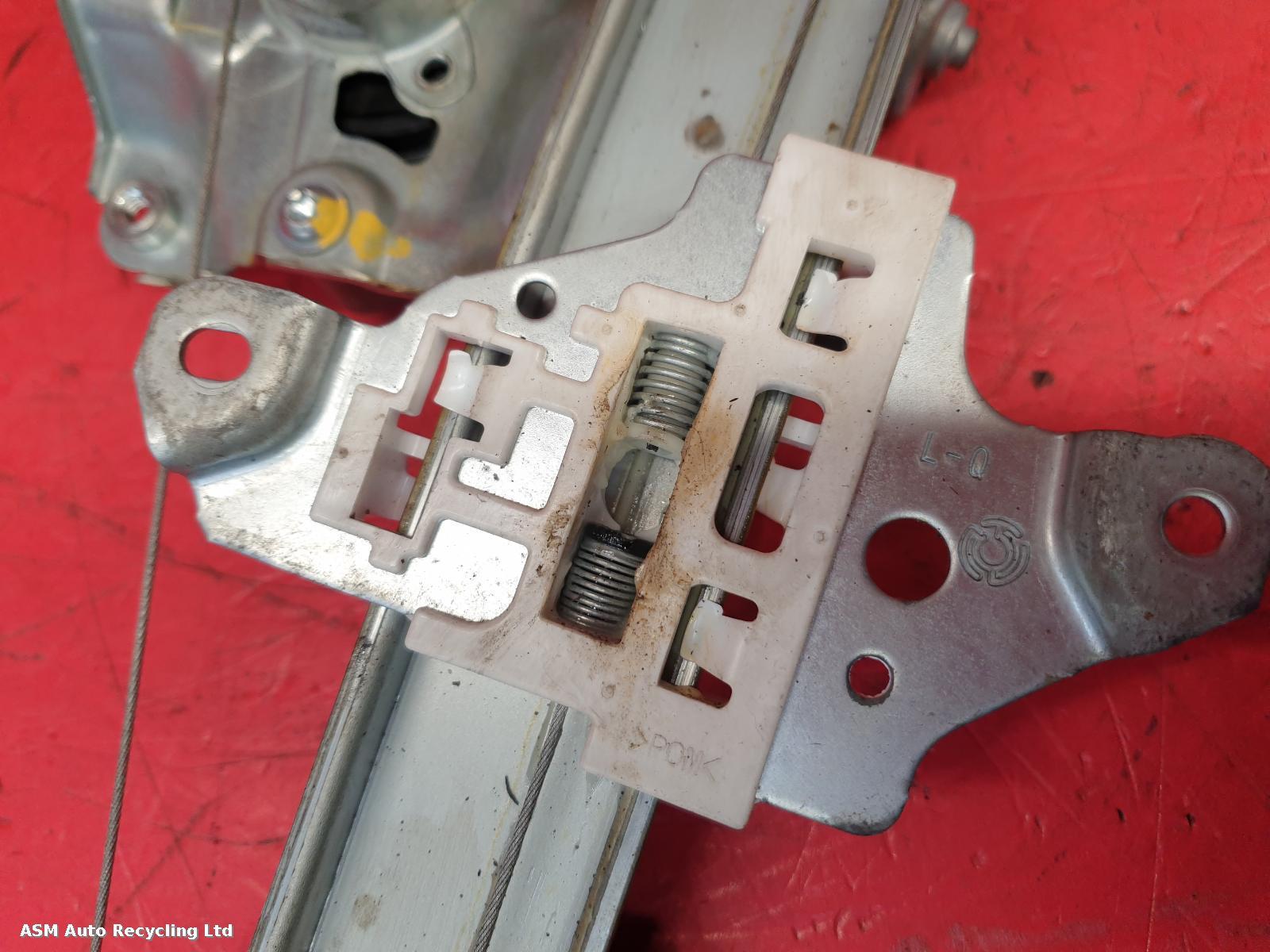 View Auto part LF Window Regulator Nissan Juke 2020
