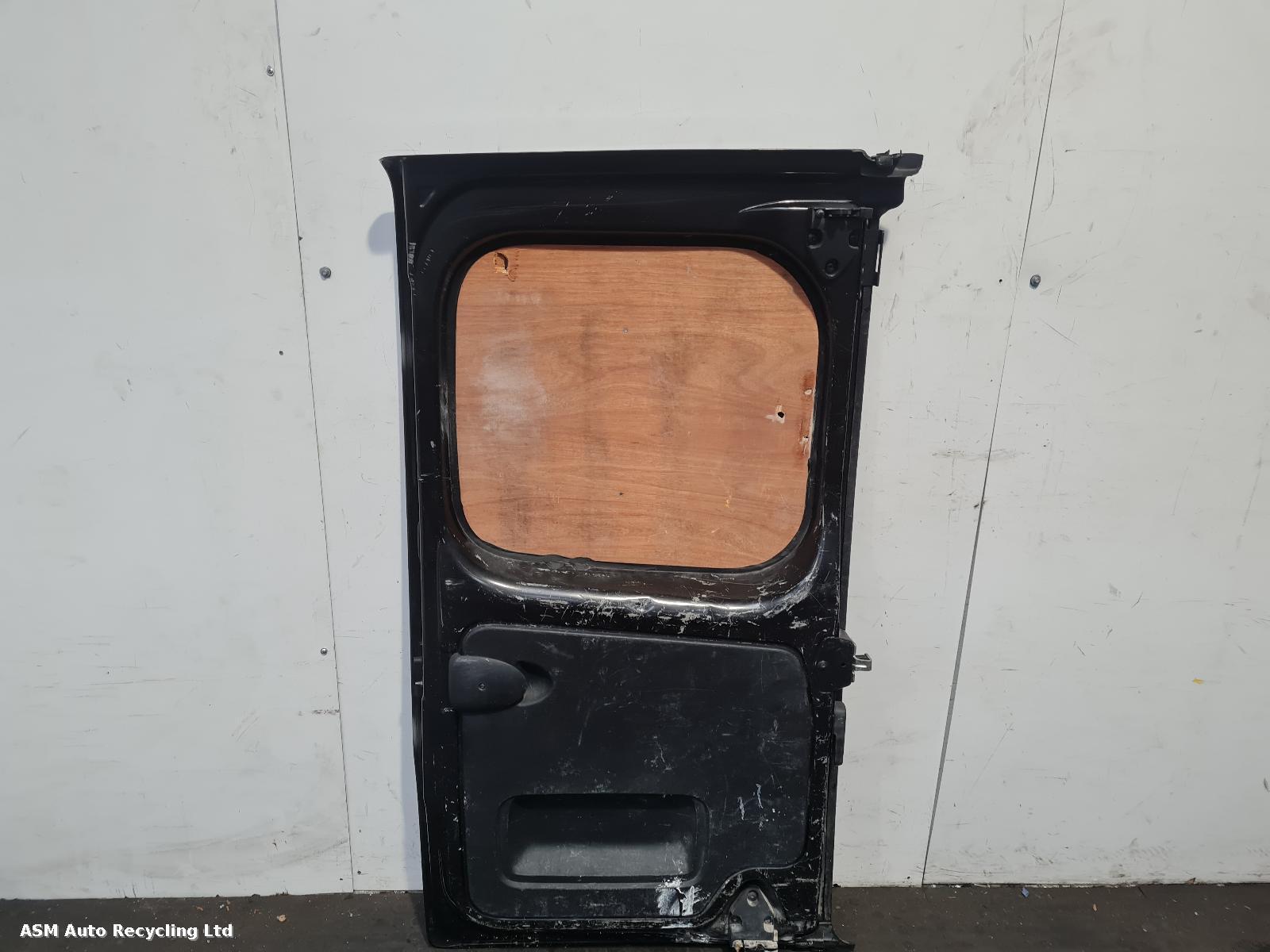 View Auto part R Rear Door Renault Trafic 2017