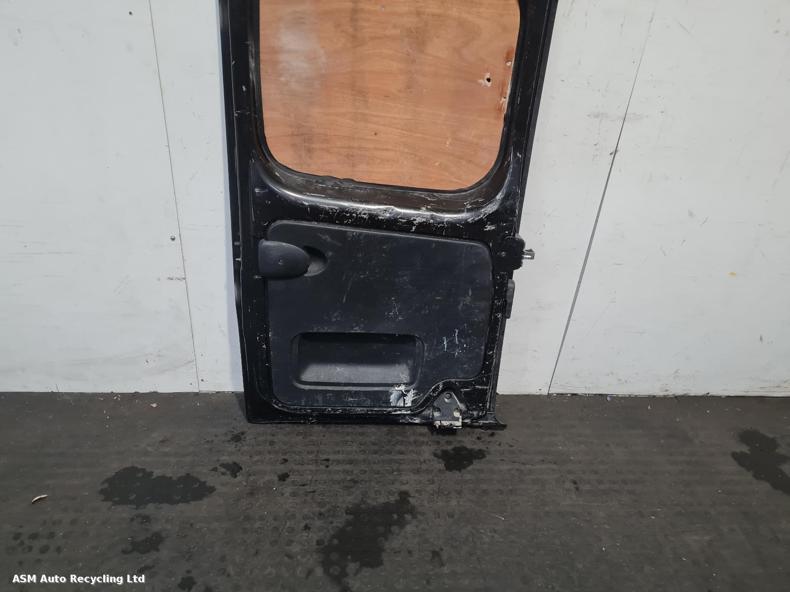 View Auto part R Rear Door Renault Trafic 2017