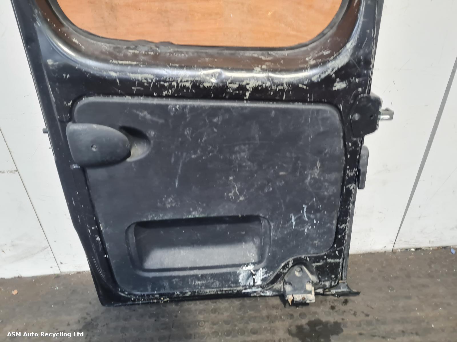 View Auto part R Rear Door Renault Trafic 2017