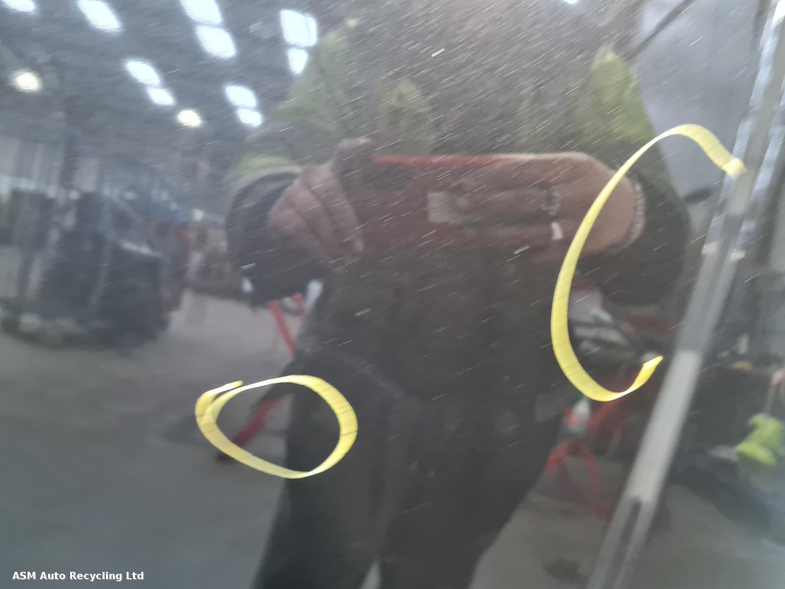View Auto part R Rear Door Renault Trafic 2017