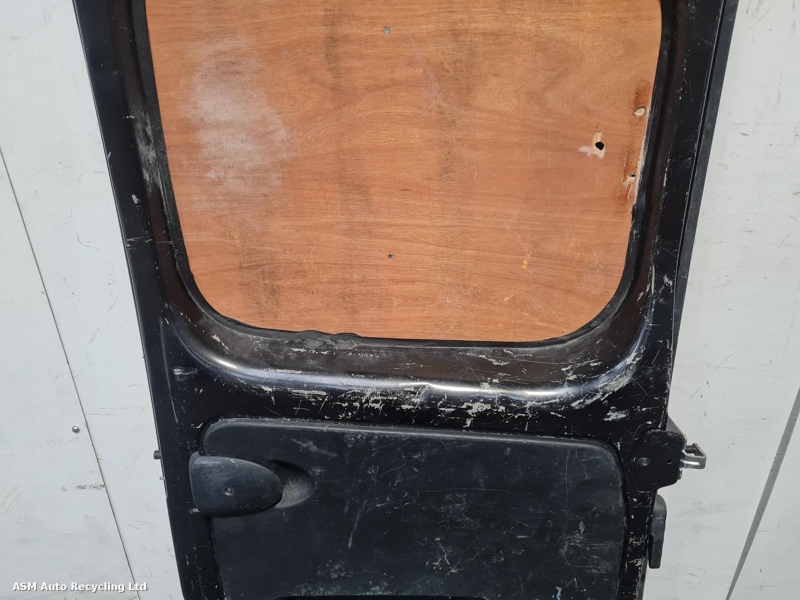 View Auto part R Rear Door Renault Trafic 2017