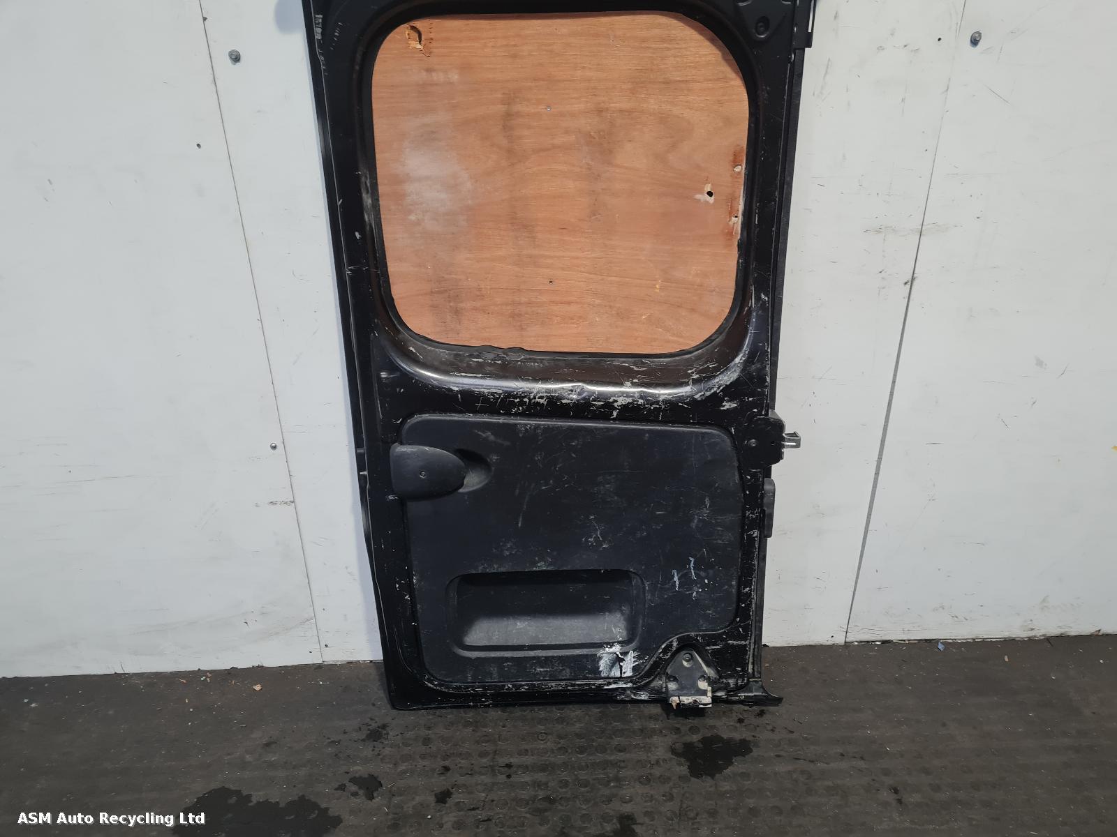View Auto part R Rear Door Renault Trafic 2017
