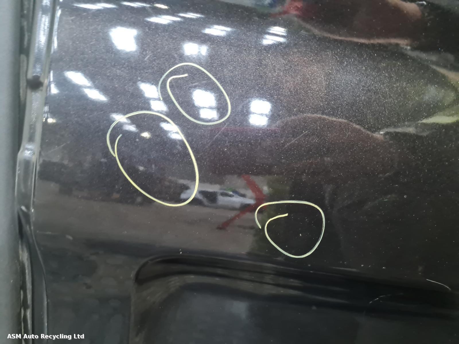 View Auto part R Rear Door Renault Trafic 2017